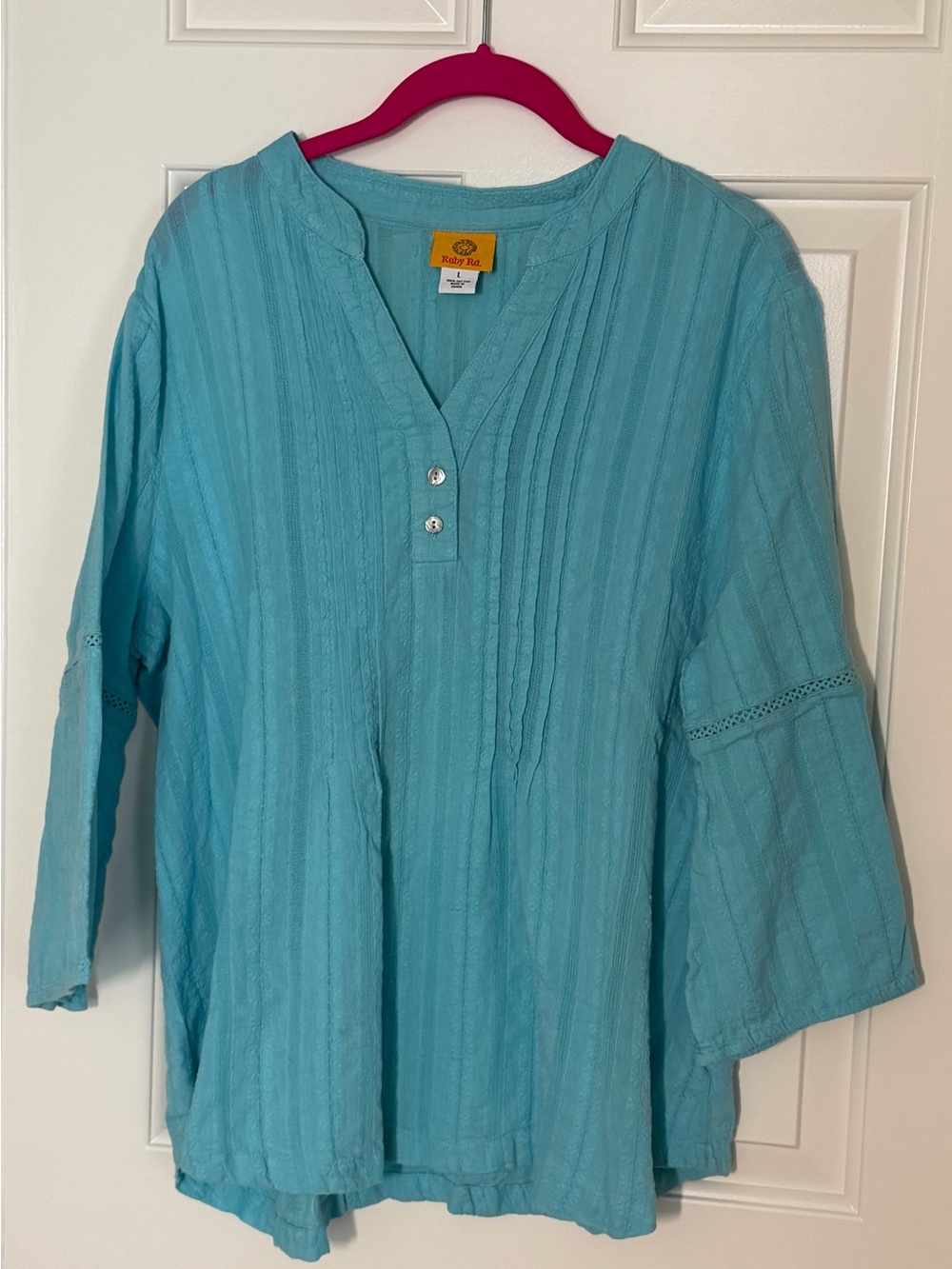 Ruby Rd. Women's Aqua Textured V-Neck Tunic